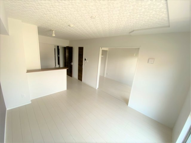 居室・リビング　ゆったり過ごせる居間です