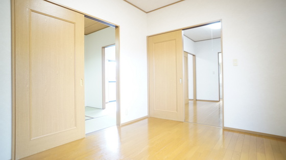 居室・リビング　リビング