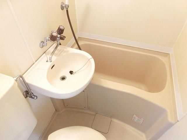 バス・シャワールーム　★お掃除簡単ユニットバス★