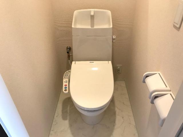 トイレ　シャワー付トイレ