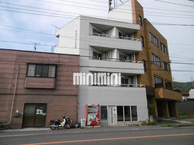 建物外観　鉄筋コンクリート造りのマンションです。