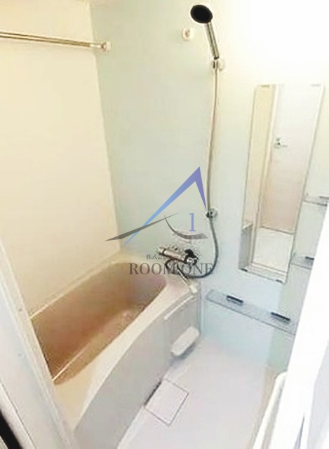 バス・シャワールーム　お風呂です。