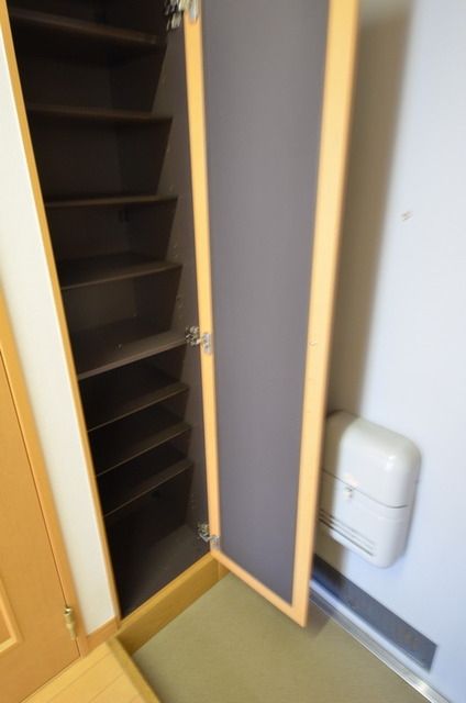 その他設備　下駄箱