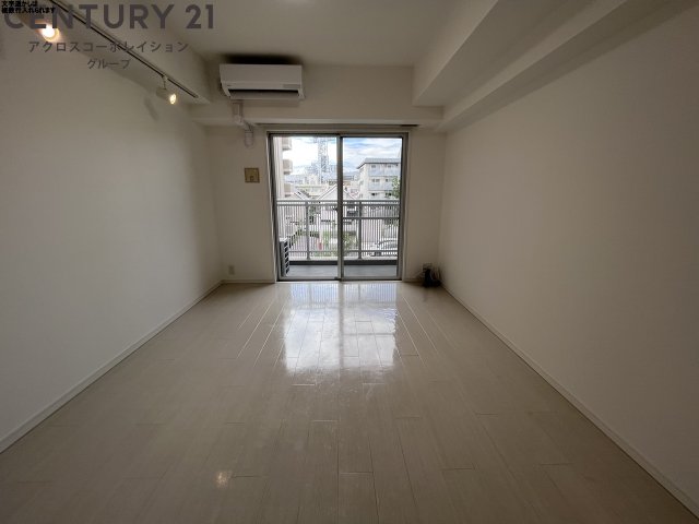 居室・リビング　エアコン付きで初期費用を抑えたい方にもおすすめです。