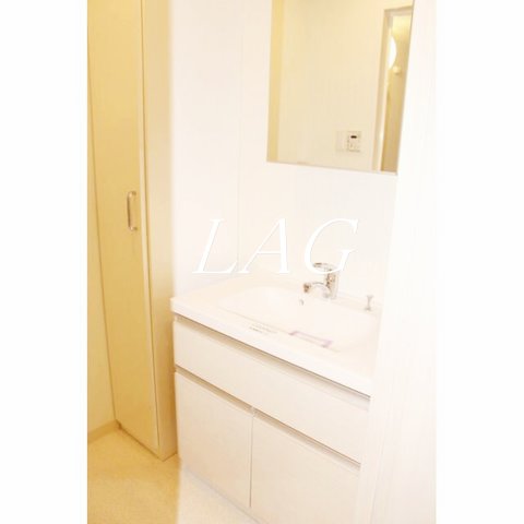 洗面設備　洗面台です。