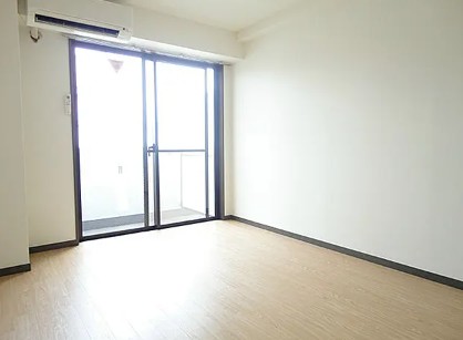 居室・リビング　お部屋の感じは