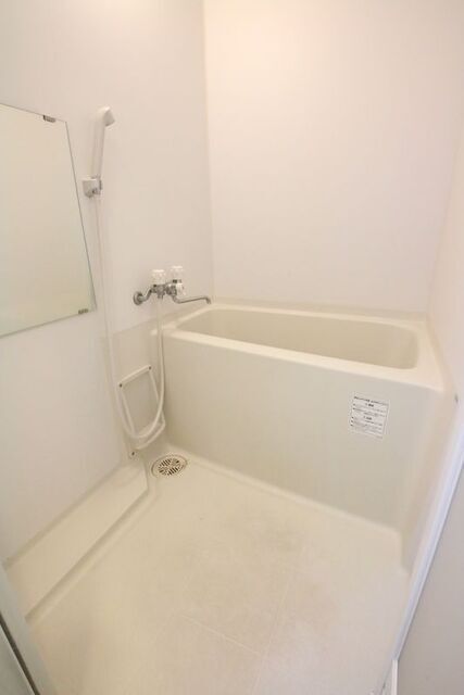 バス・シャワールーム　別号室の参考写真のため、現状優先です。