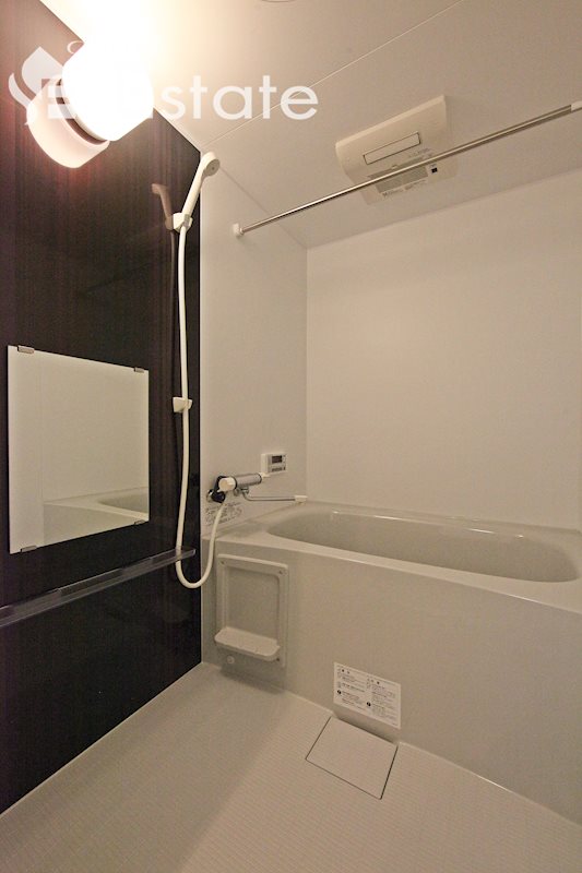 バス・シャワールーム　浴室乾燥機能付