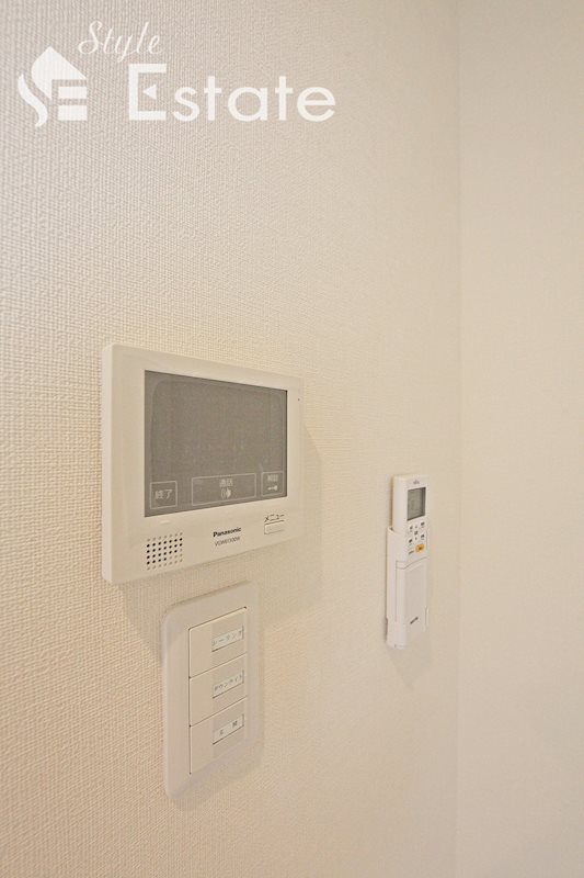 セキュリティ　モニター付きインターホン