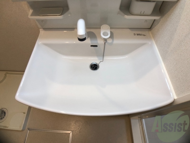 洗面設備　シャンプードレッサー。身支度はここでばっちり。