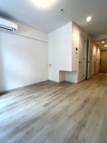 居室・リビング　☆明るい洋室☆