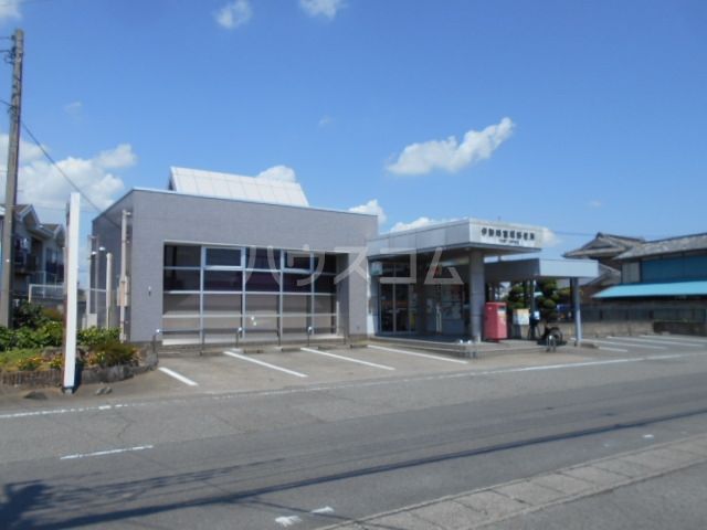 郵便局　伊勢崎富塚郵便局（郵便局）まで254m