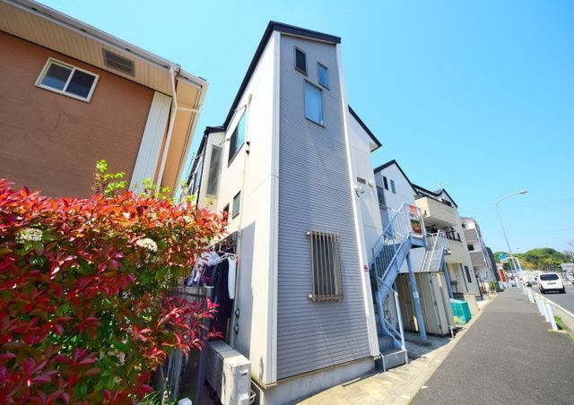 建物外観　★★３駅・２沿線利用可能物件★★