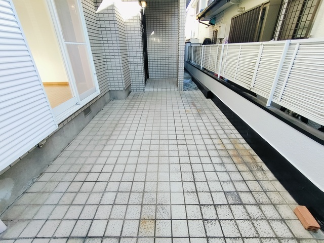 駐車場　駐車スペース