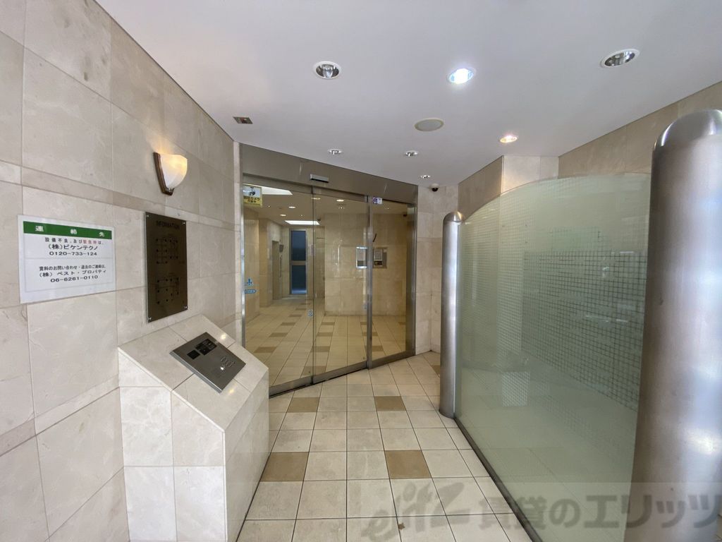 ロビー　エントランス