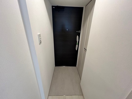 玄関　※別部屋の写真です