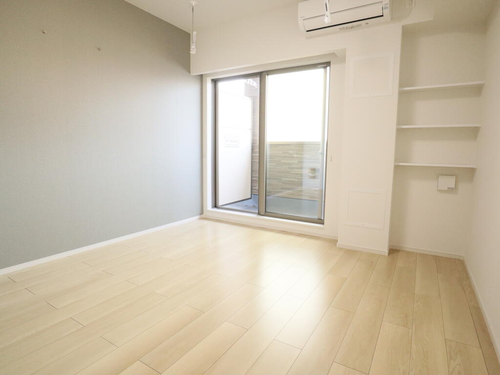 居室・リビング　居室1