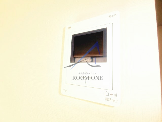 セキュリティ　モニター付きインターホンです。