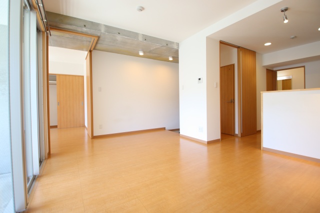 居室・リビング　別室の参考写真です。※現況優先