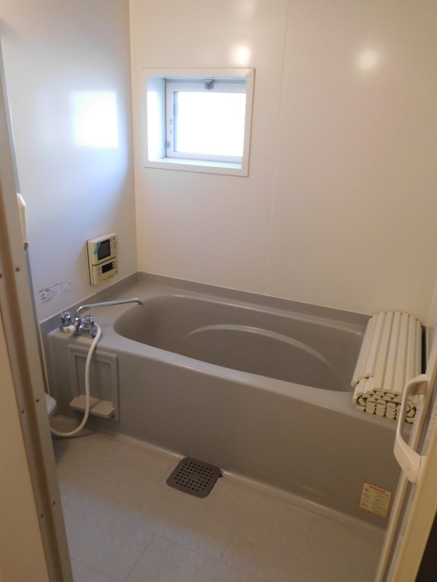 バス・シャワールーム　追焚き付お風呂　シャワー付