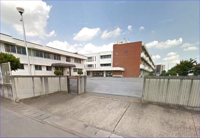 小学校　新橋小（小学校）まで500m