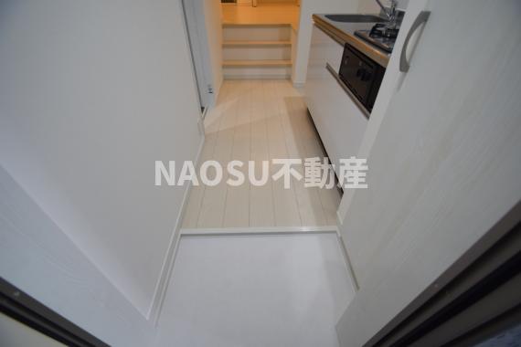 玄関　収納もある玄関です