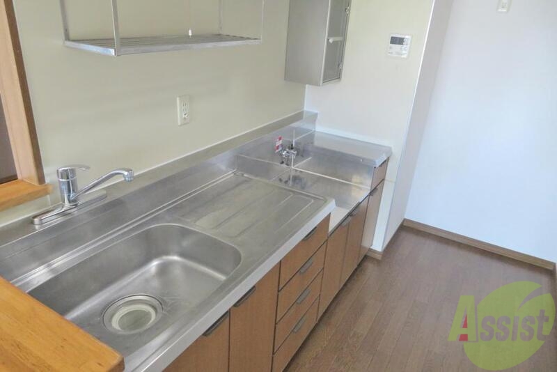 キッチン　キッチンとての広々していて、とても使いやすそうです。