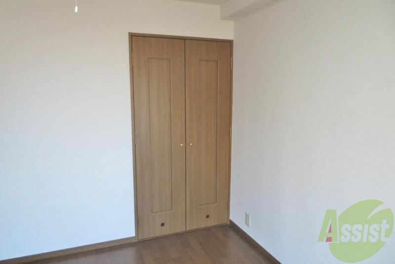 収納　大きな収納がついて、たくさん入りそうですね。