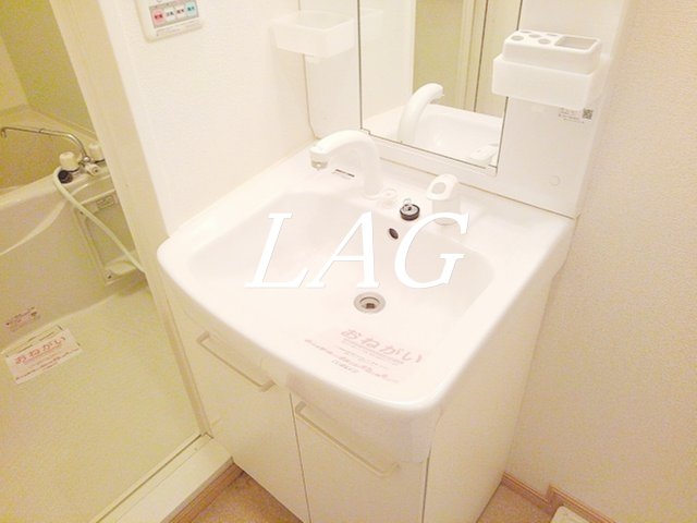 洗面設備　洗面台です。