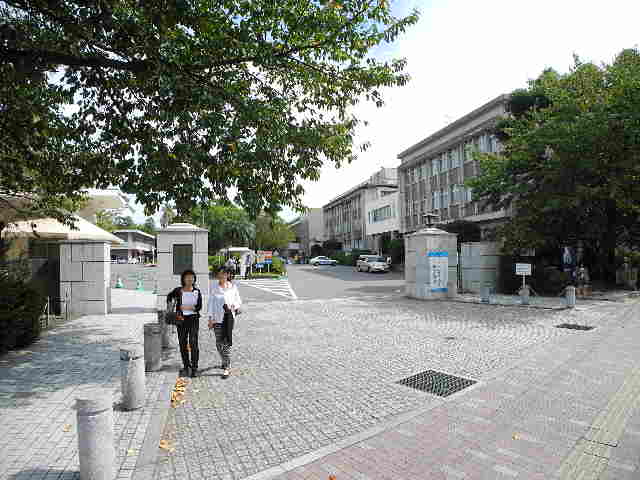 大学・短大　長崎大学（大学・短大）まで246m