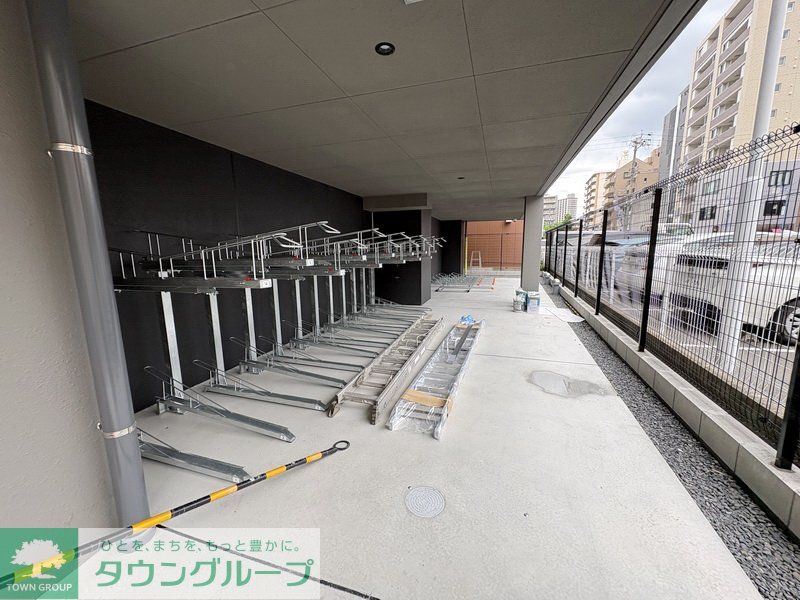 駐車場　駐車場