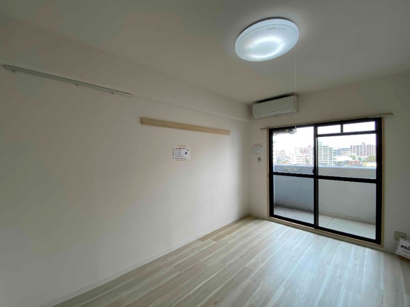 居室・リビング　別号室イメージ