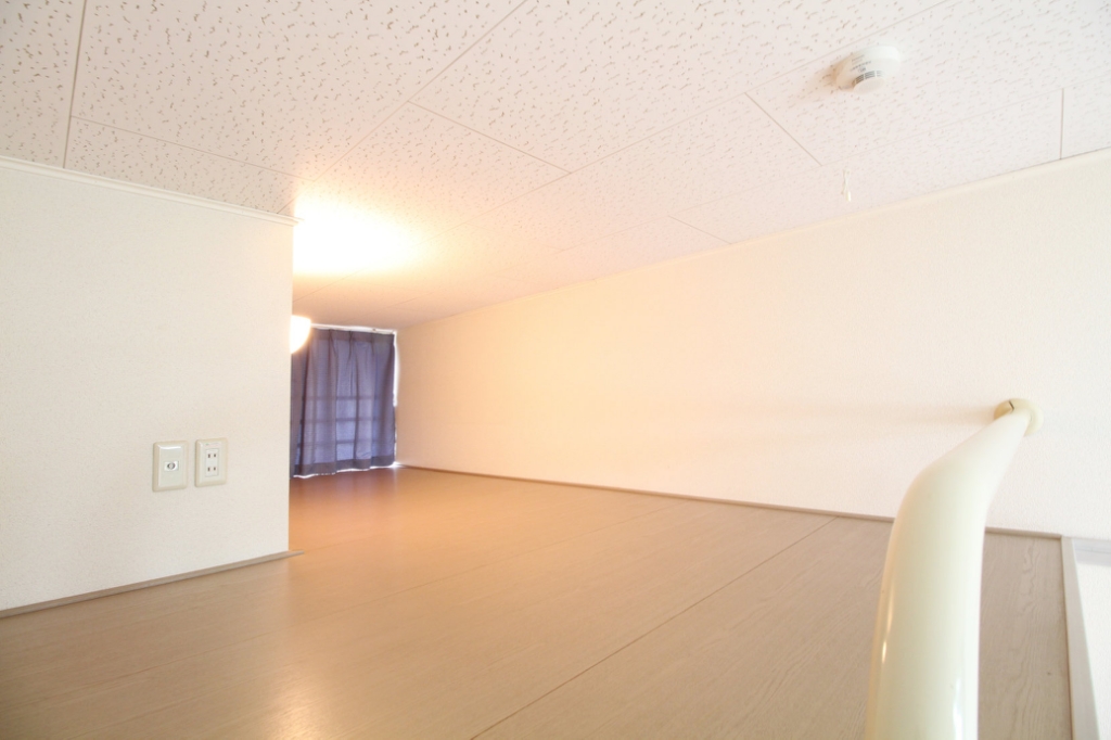その他　ロフトスペースを有効利用することでお部屋広々！