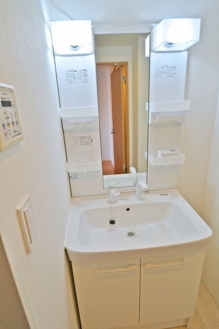 洗面設備　独立洗面台