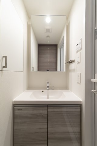 洗面設備　※参考写真