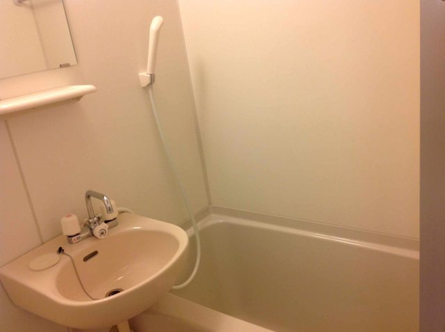 バス・シャワールーム　浴室乾燥機付