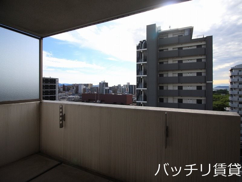 バルコニー　別号室の画像。現況を優先します。