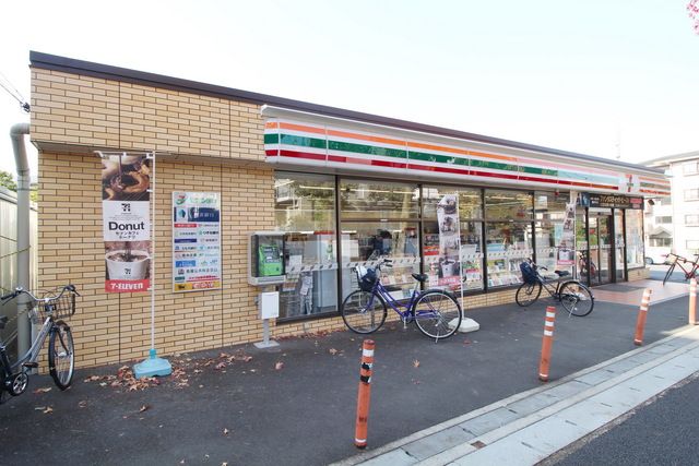 コンビニ　セブンイレブン横浜みたけ台店（コンビニ）まで450m