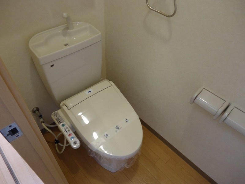 トイレ　図面と現状に相違がある場合には現状を優先
