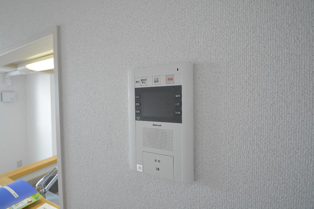 セキュリティ　カメラ付インターホン