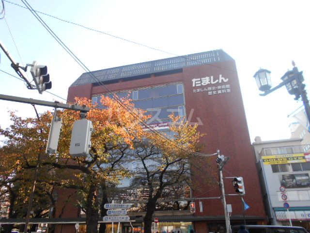 銀行　たましん　国立支店（銀行）まで179m