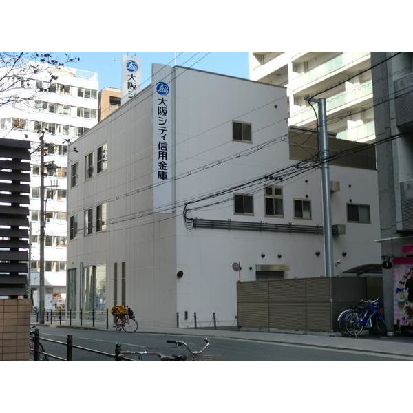 銀行　大阪市信用金庫江戸堀支店（銀行）まで142m