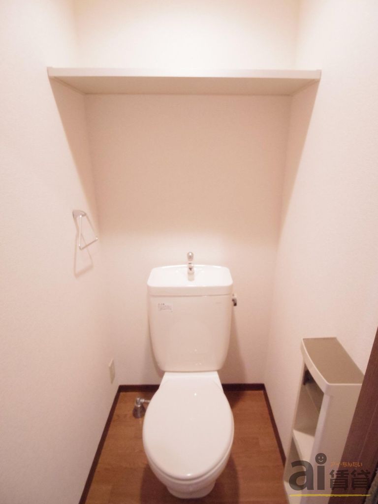 トイレ　※同仕様写真