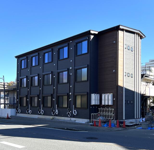 建物外観　044-299-8985までお気軽にお電話下さい♪