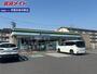 コンビニ　ファミリーマート伊賀ゆめが丘店（コンビニ）まで146m