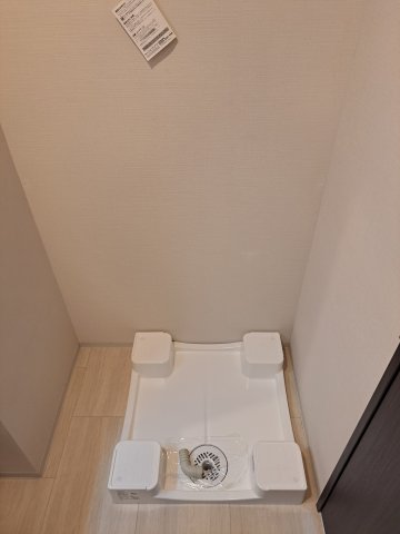 その他　室内洗濯機置場です