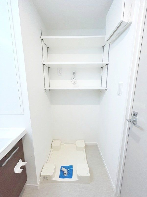 その他部屋・スペース　洗濯機置き場