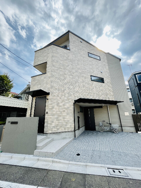 スーパー　まいばすけっと中村橋駅南店（スーパー）まで254m