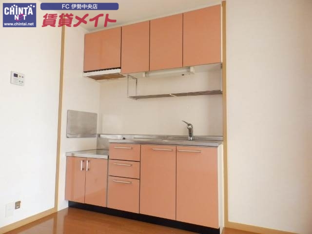 キッチン　同型反転タイプ参考写真