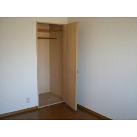 収納　※別部屋の参考写真になります。
